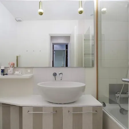 J'adore Brera Design Apartment Milan